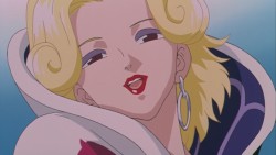 http://static.tvtropes.org/pmwiki/pub/images/250px-Honey_Queen_7627.jpg