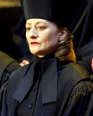 http://static.tvtropes.org/pmwiki/pub/images/amelia_bones.jpg