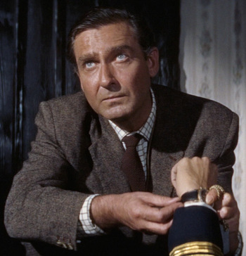 http://static.tvtropes.org/pmwiki/pub/images/count_lippe_tweed_suit_2.jpg