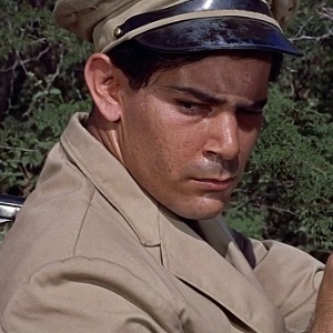 http://static.tvtropes.org/pmwiki/pub/images/jonesjamesbond.jpg