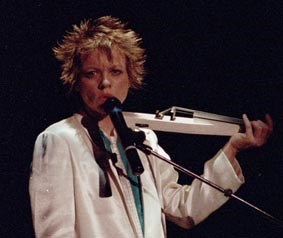 http://static.tvtropes.org/pmwiki/pub/images/laurieanderson_4768.jpg