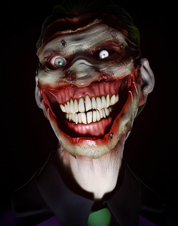 http://static.tvtropes.org/pmwiki/pub/images/scary_joker_portrait_1.jpg