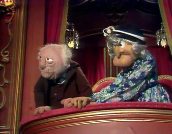 http://static.tvtropes.org/pmwiki/pub/images/waldorf_and_astoria_heckle_fozzie.jpg