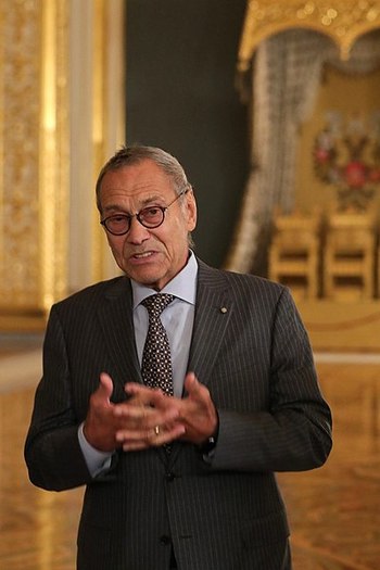 https://static.tvtropes.org/pmwiki/pub/images/399px_konchalovsky2018.jpg