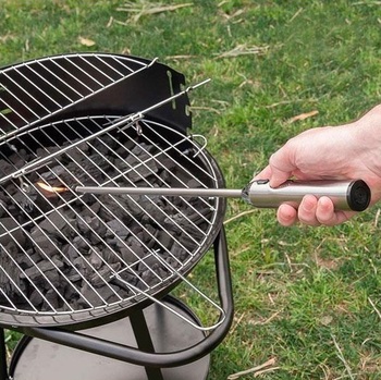 https://static.tvtropes.org/pmwiki/pub/images/briquet_barbecue_longue_tige.jpg