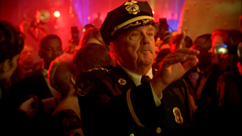 https://static.tvtropes.org/pmwiki/pub/images/commissioner_gordon_8950.jpg