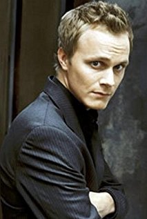 https://static.tvtropes.org/pmwiki/pub/images/david_anders.jpg