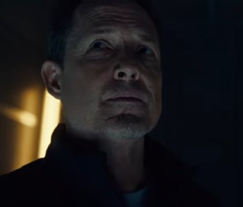 https://static.tvtropes.org/pmwiki/pub/images/dean_winters_mr_town_trailer_crop.png