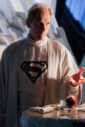 https://static.tvtropes.org/pmwiki/pub/images/jor-el_7400.jpg