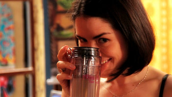 https://static.tvtropes.org/pmwiki/pub/images/liliana_castro01.jpg