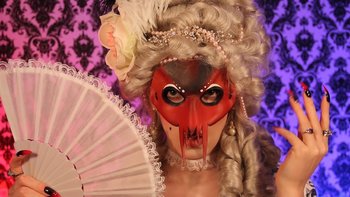 https://static.tvtropes.org/pmwiki/pub/images/lobster_queen.jpg