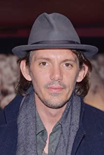https://static.tvtropes.org/pmwiki/pub/images/lukas_haas.jpg