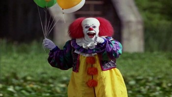 https://static.tvtropes.org/pmwiki/pub/images/pennywise_1990_3.jpg