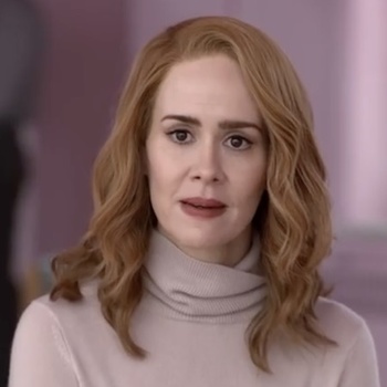 https://static.tvtropes.org/pmwiki/pub/images/sarah_paulson_glass_0.jpg