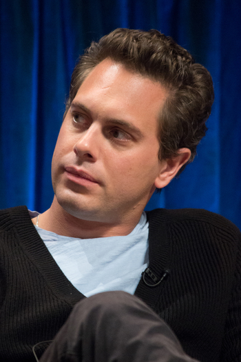 https://static.tvtropes.org/pmwiki/pub/images/thomas_sadoski_at_paleyfest_2013.jpg