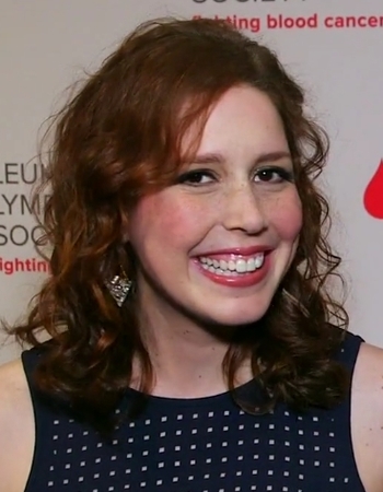 https://static.tvtropes.org/pmwiki/pub/images/vanessa_bayer_at_lol_for_lls_004.jpg