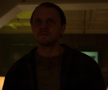 https://static.tvtropes.org/pmwiki/pub/images/vlcsnap_2018_11_08_01h04m40s558.jpg